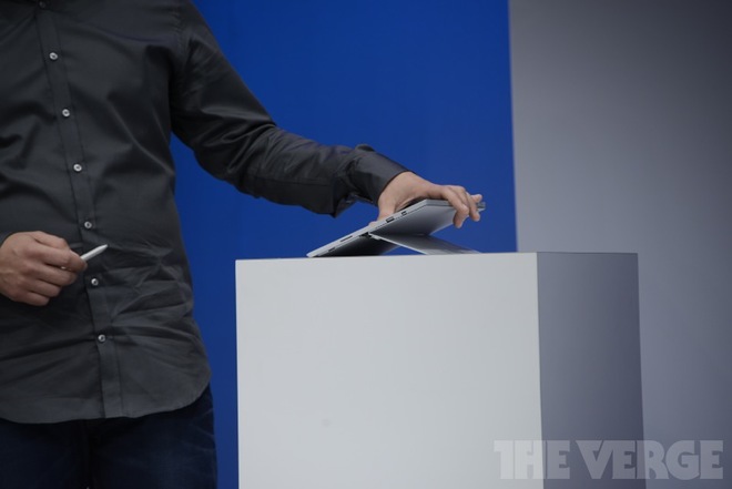 Surface Pro 3 của Microsoft: Kẻ tiêu diệt laptop với màn hình 12 inch và chip Core i7  