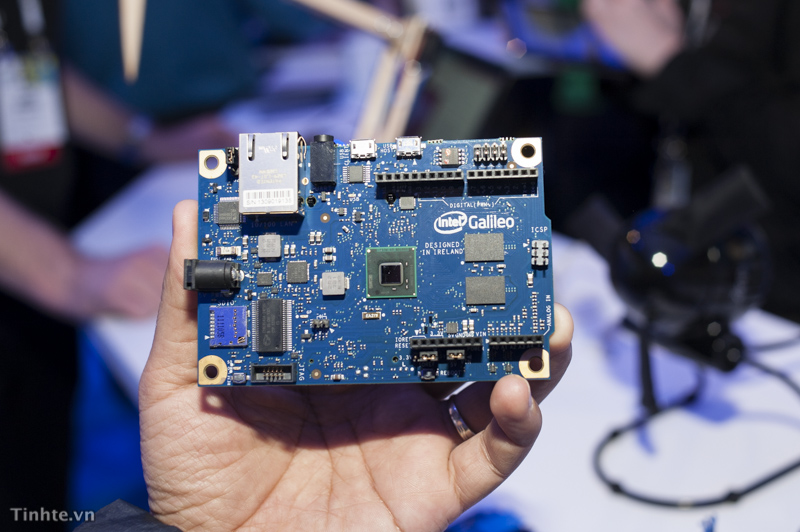 Trên tay bo mạch Galileo của Intel tại [CES 2014] 