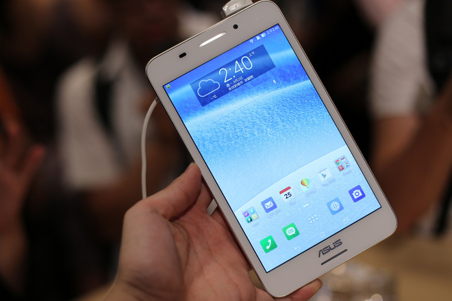 Bộ đôi Fonepad sử dụng chip 64-bit, RAM 1 GB của Asus 