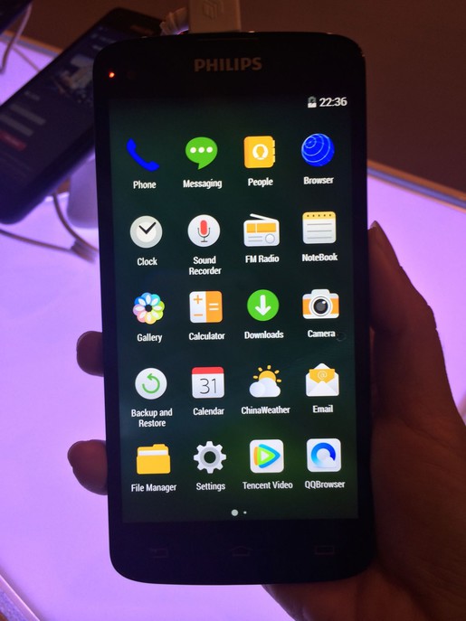 Philips chính thức ra mắt loạt smartphone đầu tiên tại Việt Nam