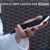 Smartphone giảm giá sốc hút khách “mùa Thi”.