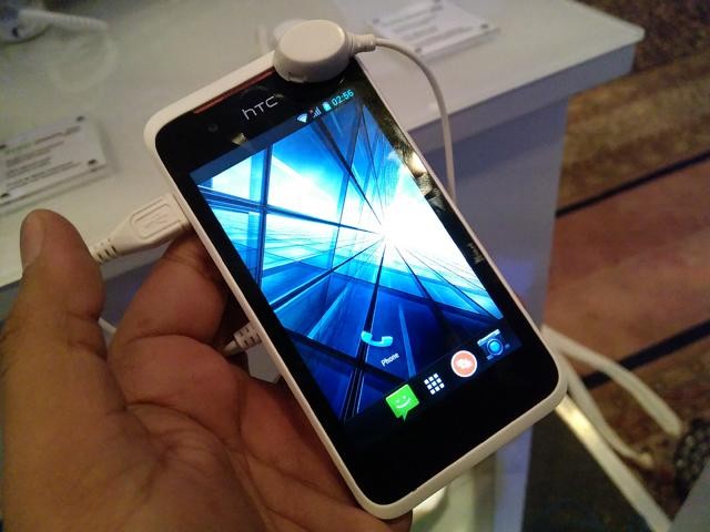 Những smartphone giá rẻ nhất của các ông lớn di động tại VN