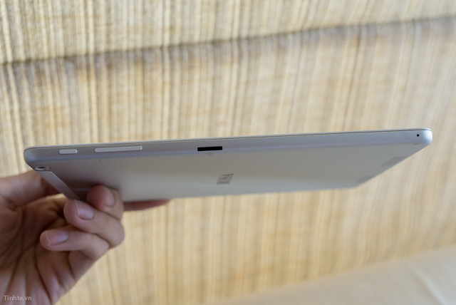 Tablet thương hiệu Việt: ROSA, 8