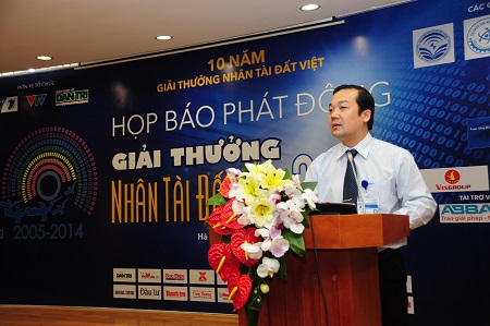 Nhân tài đất việt khẳng định trí tuệ Việt không hè thua kém thế giới