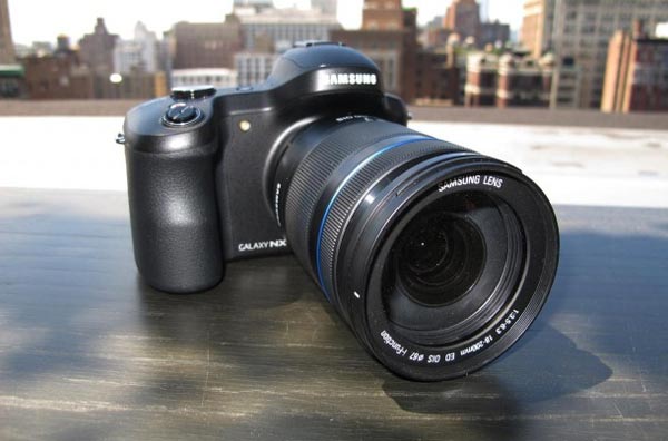 Samsung DSLR Galaxy NX chạy Android, chíp Exynos