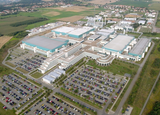GlobalFoundries hợp tác với Samsung để áp dụng tiến trình sản xuất chip 14nm
