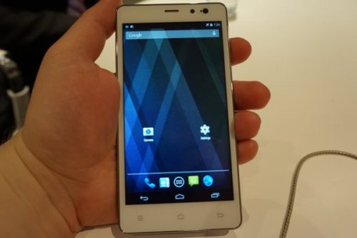 MWC 2015 ngày thứ 2: Những công bố đáng chú ý nhất