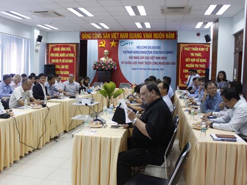 Ngành vi mạch bán dẫn: Đẩy mạnh thu hút đầu tư