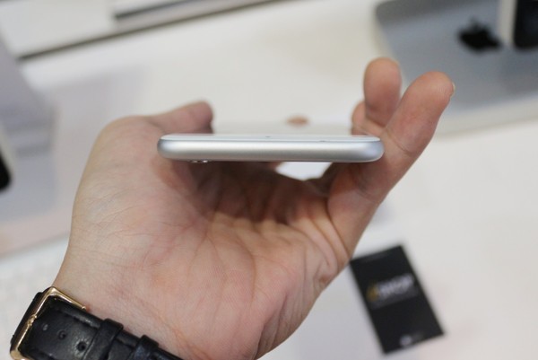 Cận cảnh iPhone 6 tại Việt Nam