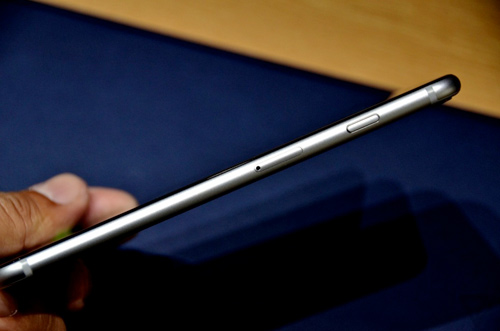 Trên tay iPhone 6 Plus mới ra mắt