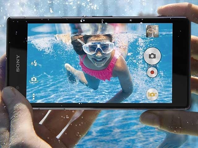 Top smartphone chống nước tốt nhất hiện nay
