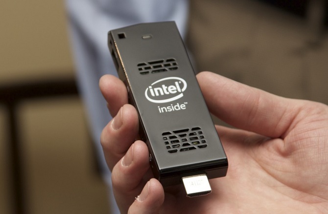 Intel ra mắt Compute Stick, máy tính chỉ dài cỡ 10 cm
