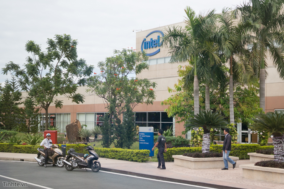 Tham quan nhà máy Intel Việt Nam tại TP.HCM