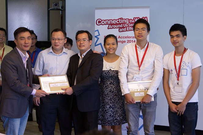 Kỹ sư Việt được vinh danh ở Singapore 