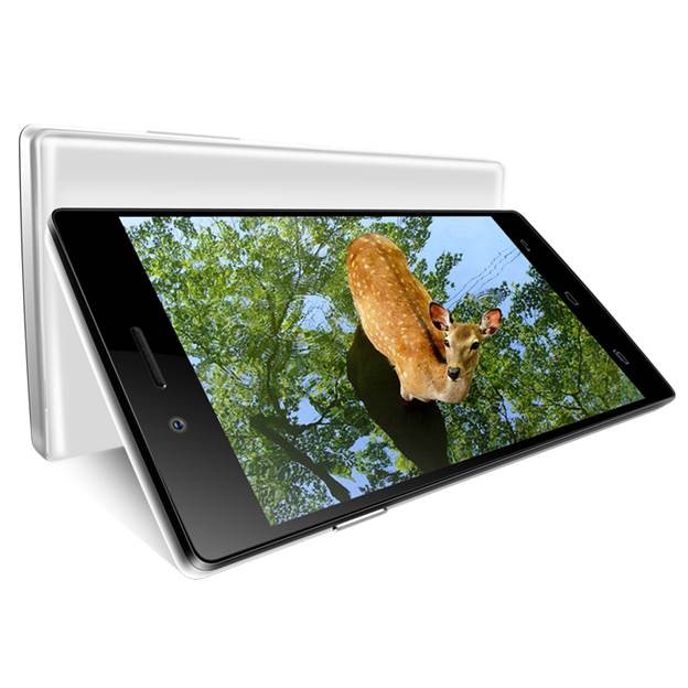 Aveo X8 hút khách với giá tốt