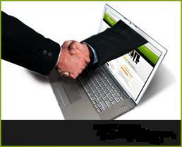 Lợi thế tìm việc từ các mối quan hệ “tay trong”