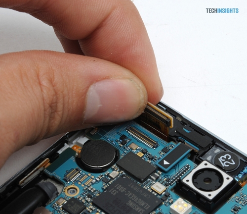 Chi phí sản xuất Galaxy Note 3 cao hơn iPhone 5S 19%