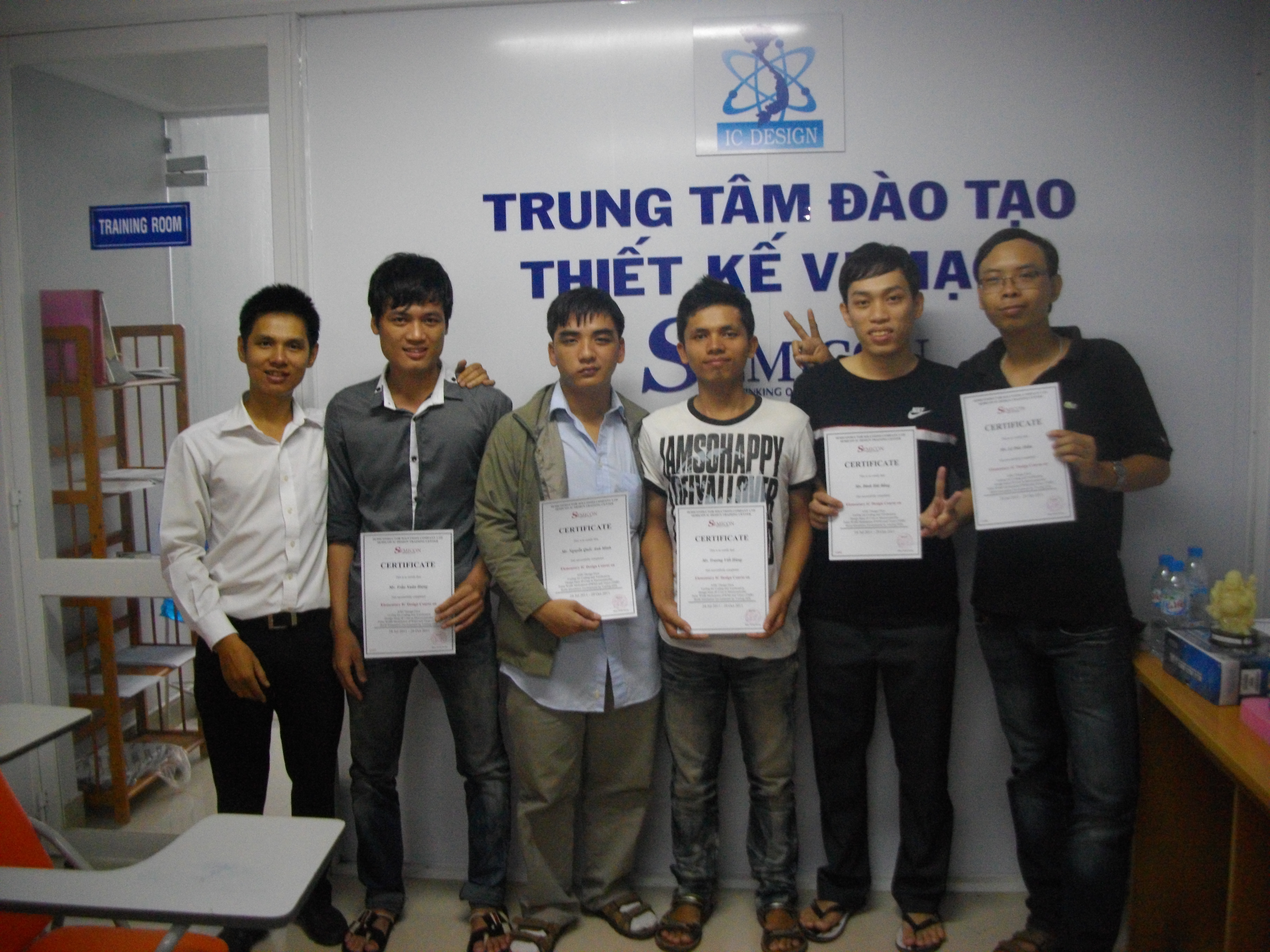 Buổi Tổng Kết Khóa Học Cuối Khóa Thiết Kế Vi Mạch