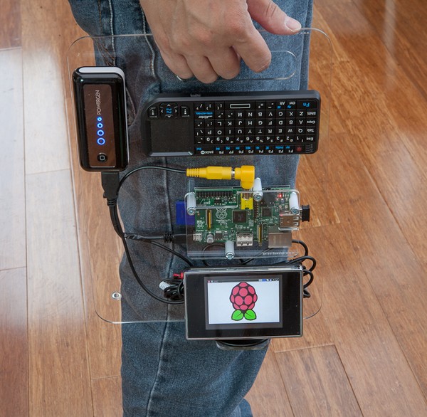 Raspberry Pi chiếc máy tính thực thụ bằng chiếc thẻ tín dụng 